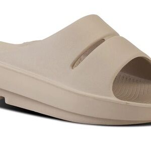OOFOS Women's Sandals - Cream